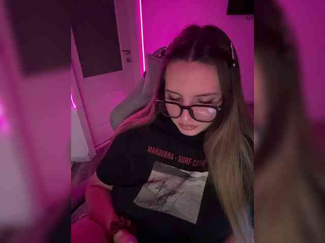 CrisKiss webcam