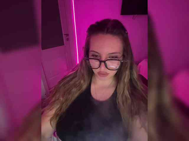 CrisKiss webcam