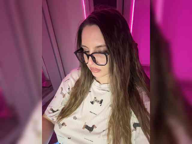 Cris_Mi webcam