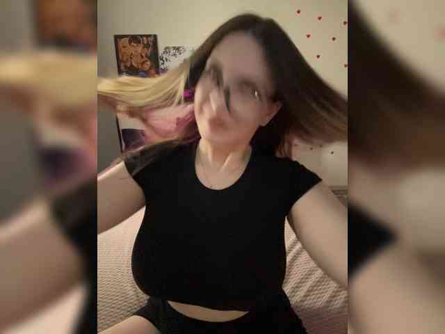 Cris_Mi webcam
