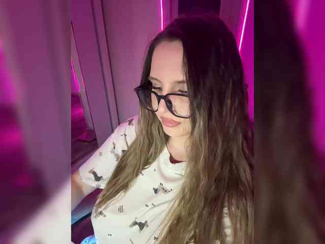 Cris_Mi webcam