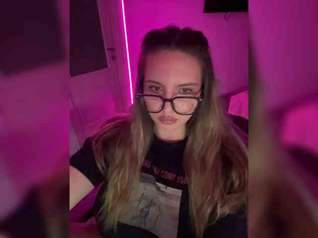 CrisKiss webcam