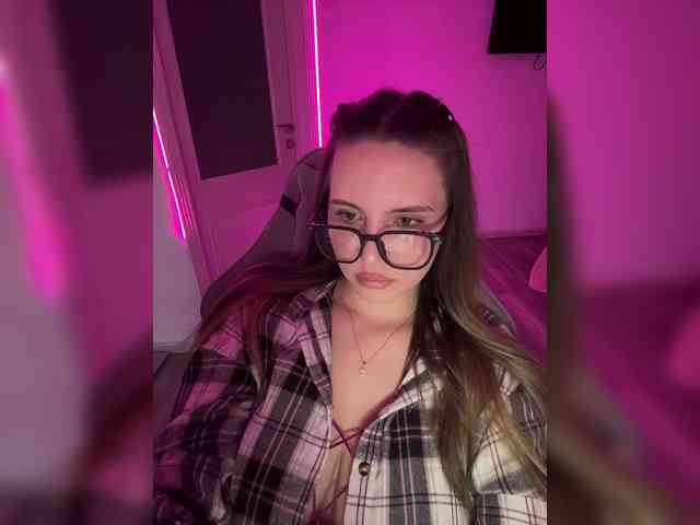 CrisKiss webcam