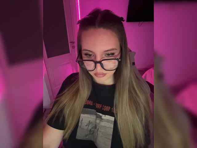 CrisKiss webcam