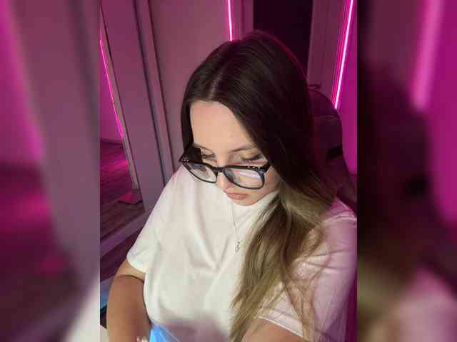 Cris_Mi webcam