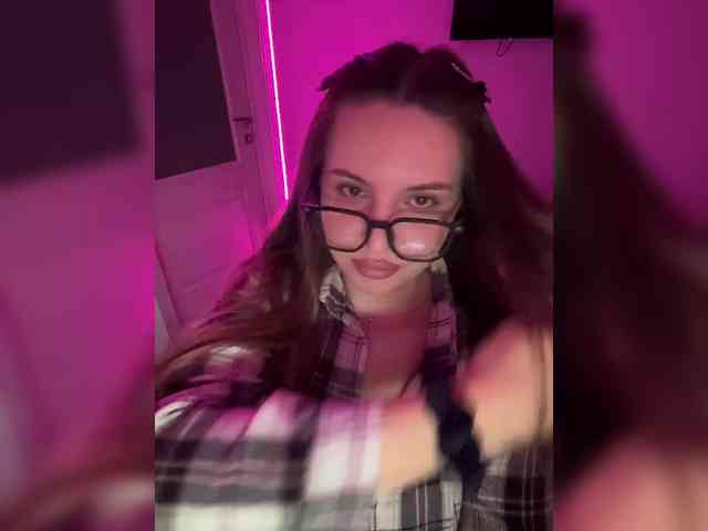 CrisKiss webcam