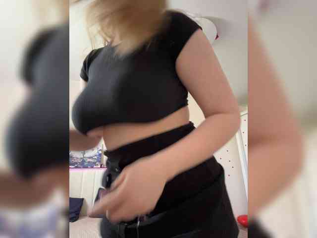 Cris_Mi webcam