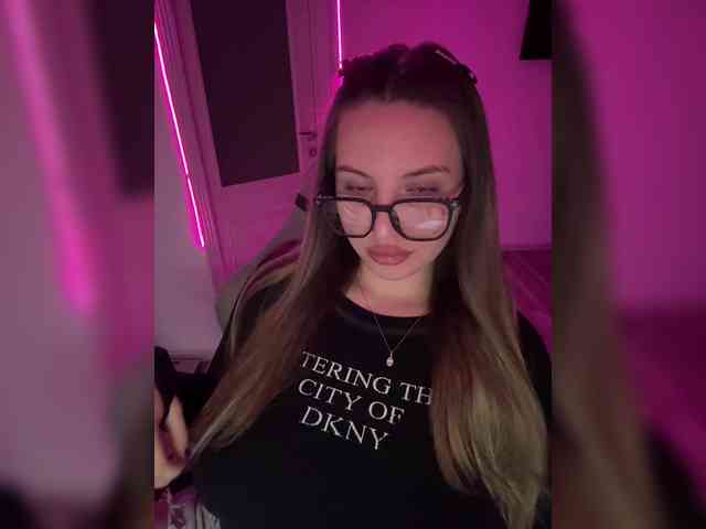 CrisKiss webcam