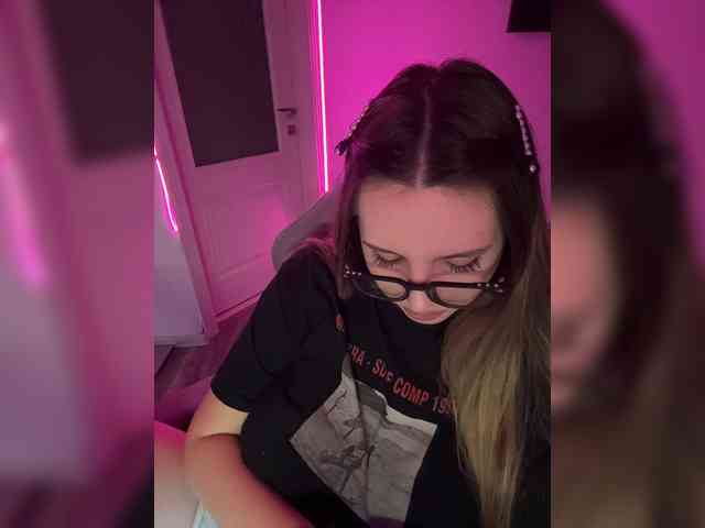 CrisKiss webcam