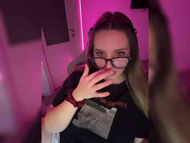 CrisKiss webcam