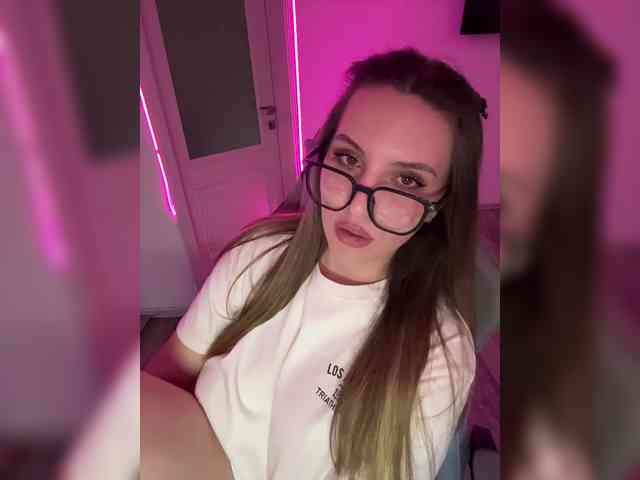 CrisKiss webcam