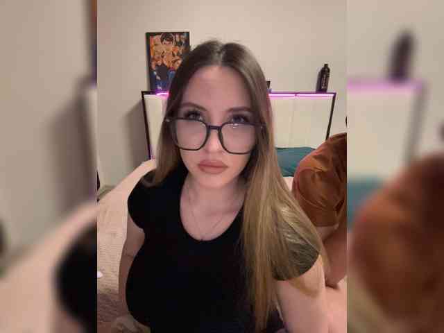 Cris_Mi webcam