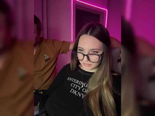 Cris_Mi webcam