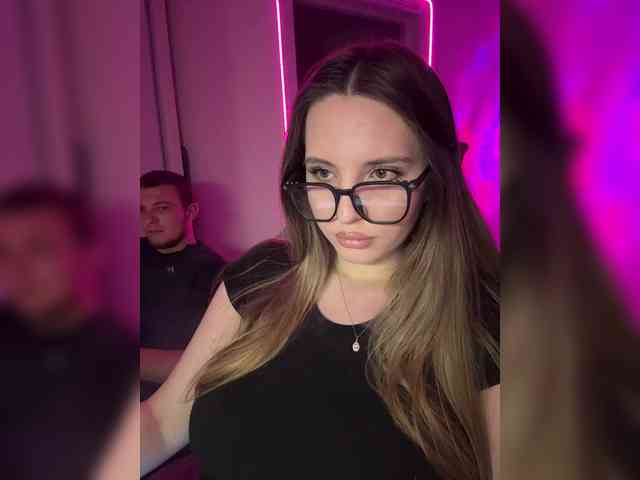 Cris_Mi webcam