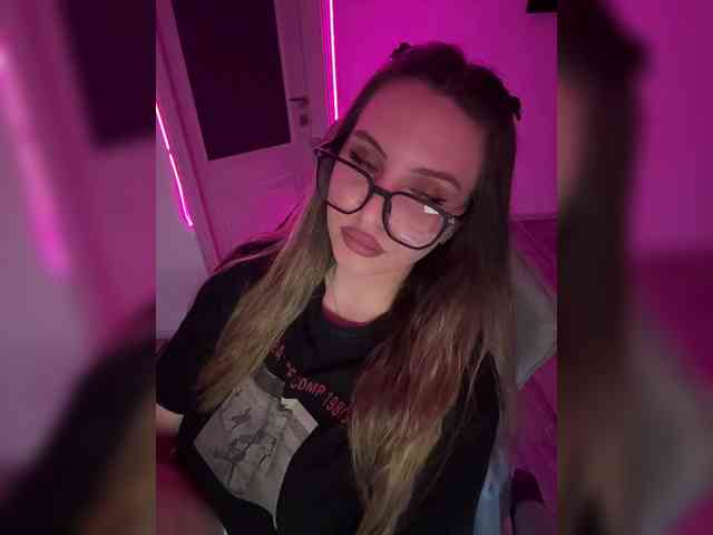 CrisKiss webcam