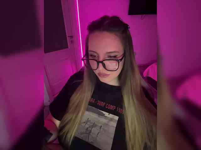 CrisKiss webcam