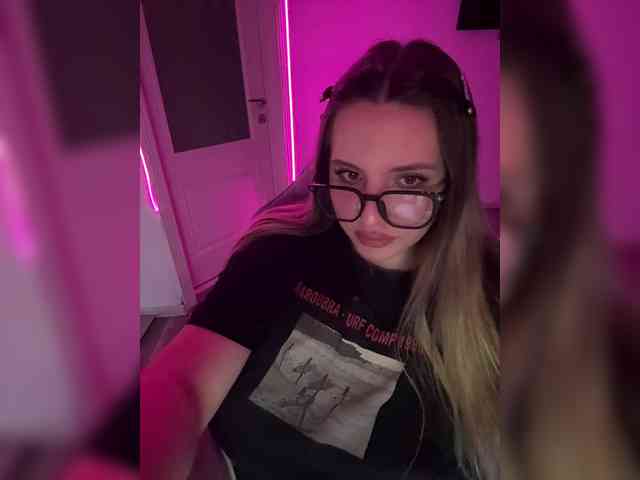 CrisKiss webcam