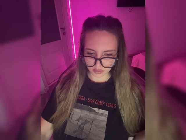 CrisKiss webcam