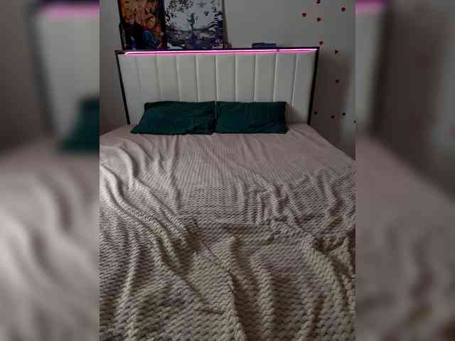 Cris_Mi webcam