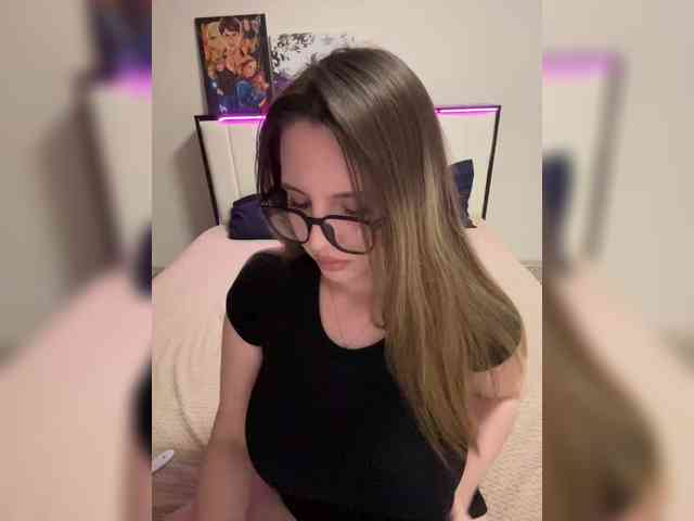 Cris_Mi webcam