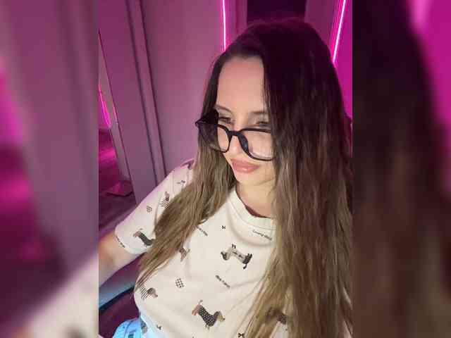Cris_Mi webcam