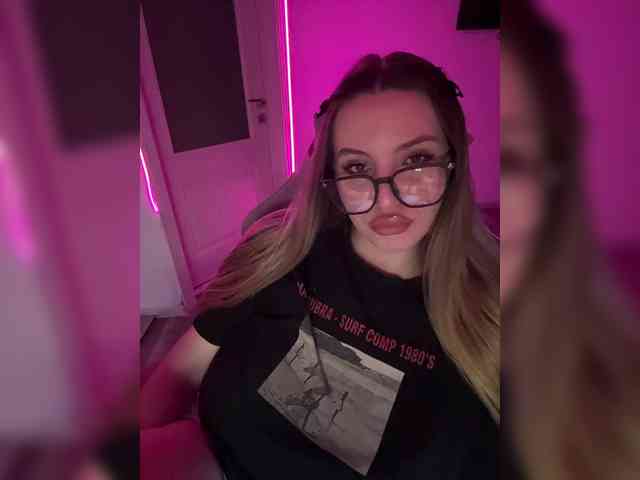 CrisKiss webcam