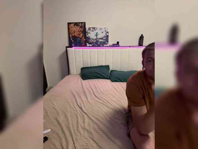Cris_Mi webcam
