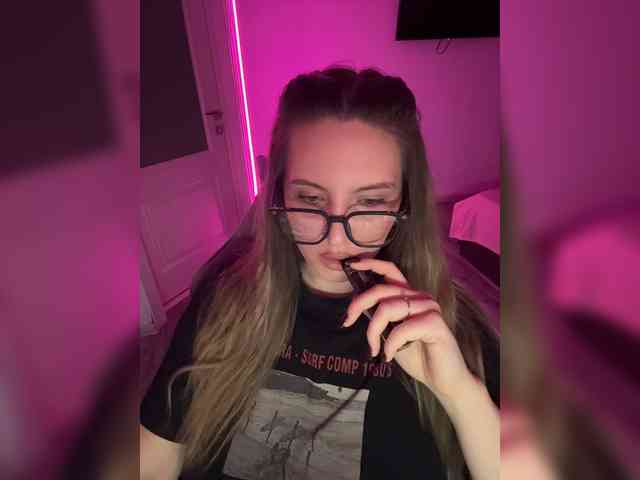 CrisKiss webcam