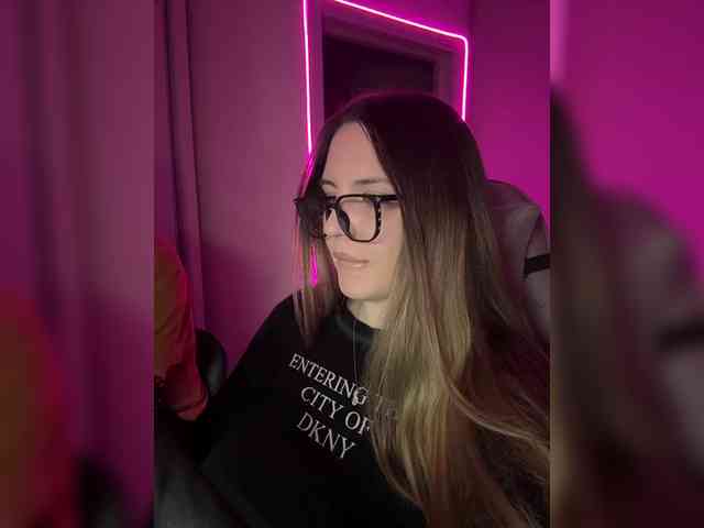 Cris_Mi webcam