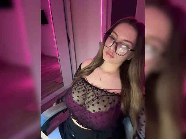 Cris_Mi webcam