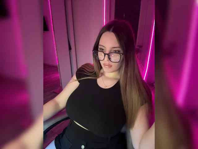 Cris_Mi webcam
