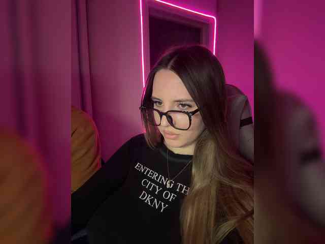 Cris_Mi webcam