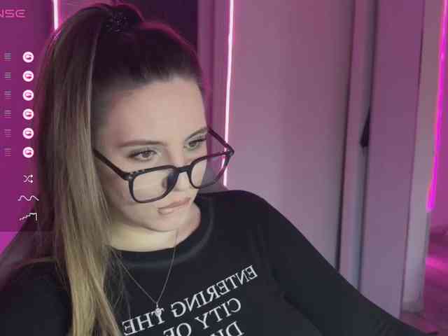 Cris_Mi webcam