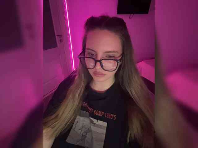 CrisKiss webcam