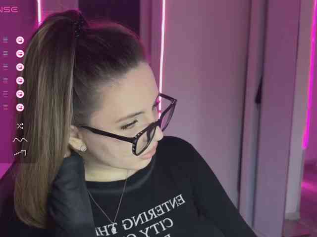 Cris_Mi webcam
