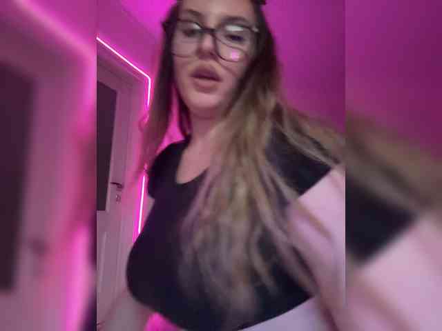 CrisKiss webcam