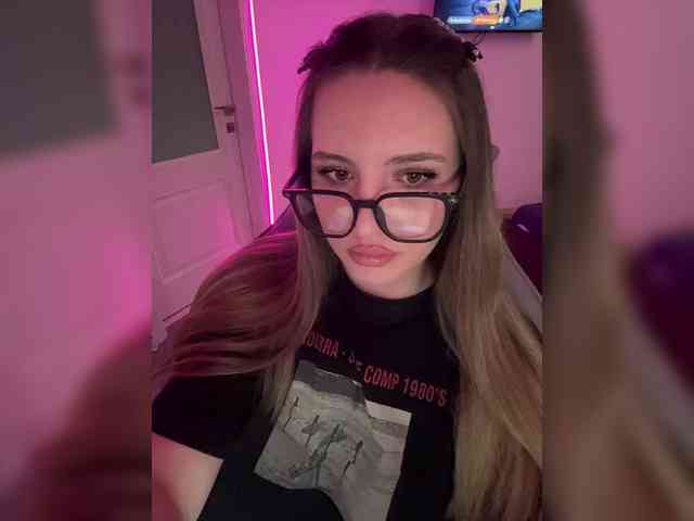 CrisKiss webcam