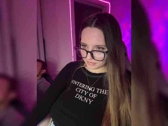 Cris_Mi webcam