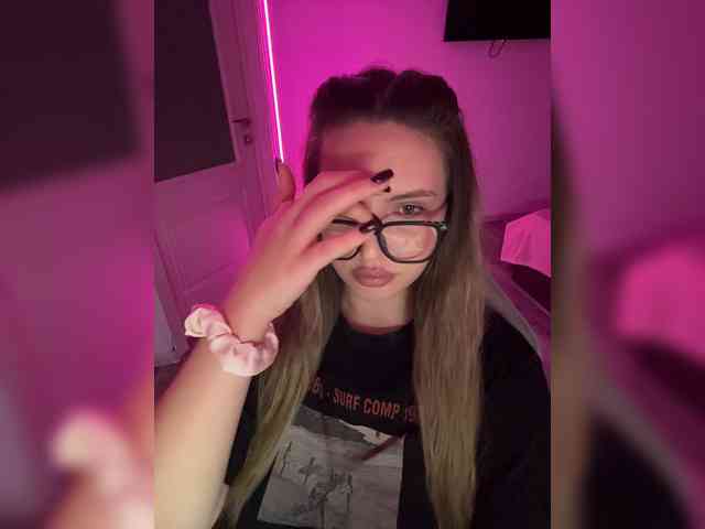 CrisKiss webcam