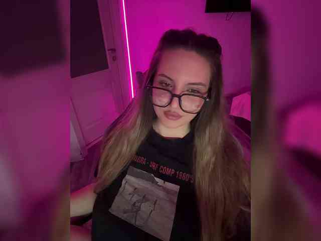 CrisKiss webcam