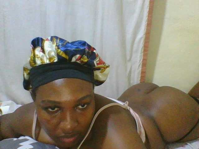 hot-masha live cam on BongaCams