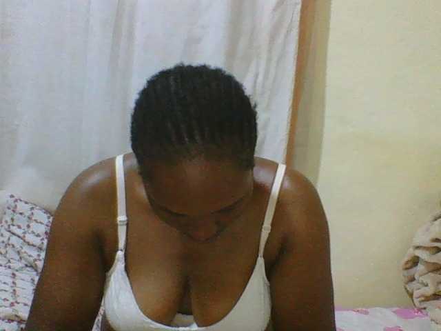 hot-masha live cam on BongaCams
