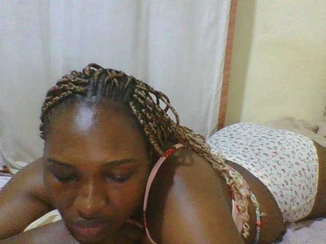 hot-masha live cam on BongaCams