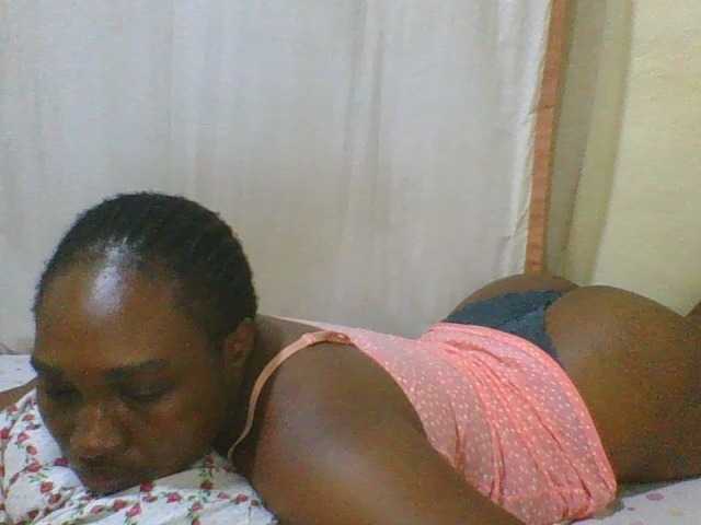 hot-masha live cam preview