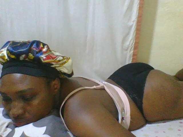 hot-masha live cam on BongaCams