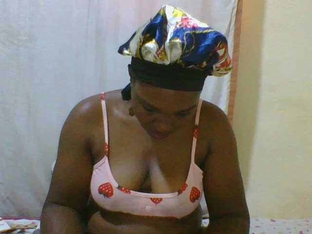 hot-masha live cam on BongaCams