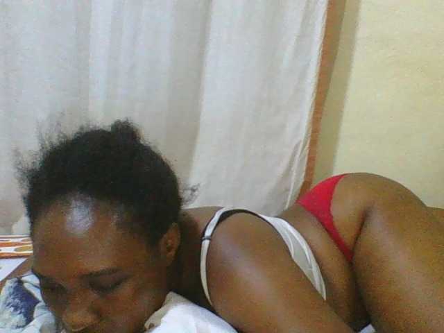hot-masha live cam preview