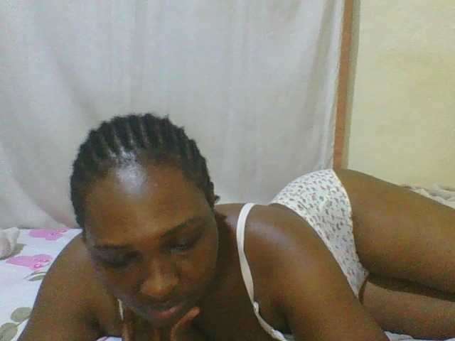hot-masha live cam on BongaCams