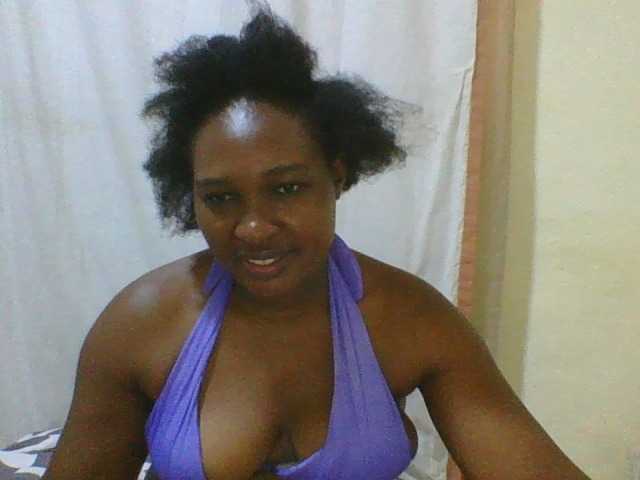 hot-masha live cam on BongaCams