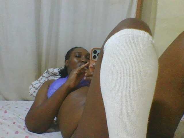 hot-masha live cam preview